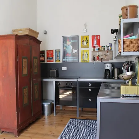 Appartement Kleine In Mit Garten, Cleaning Included